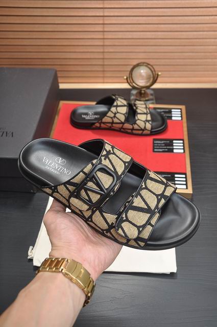 Valentino sz38-45 mnh0306 (13)